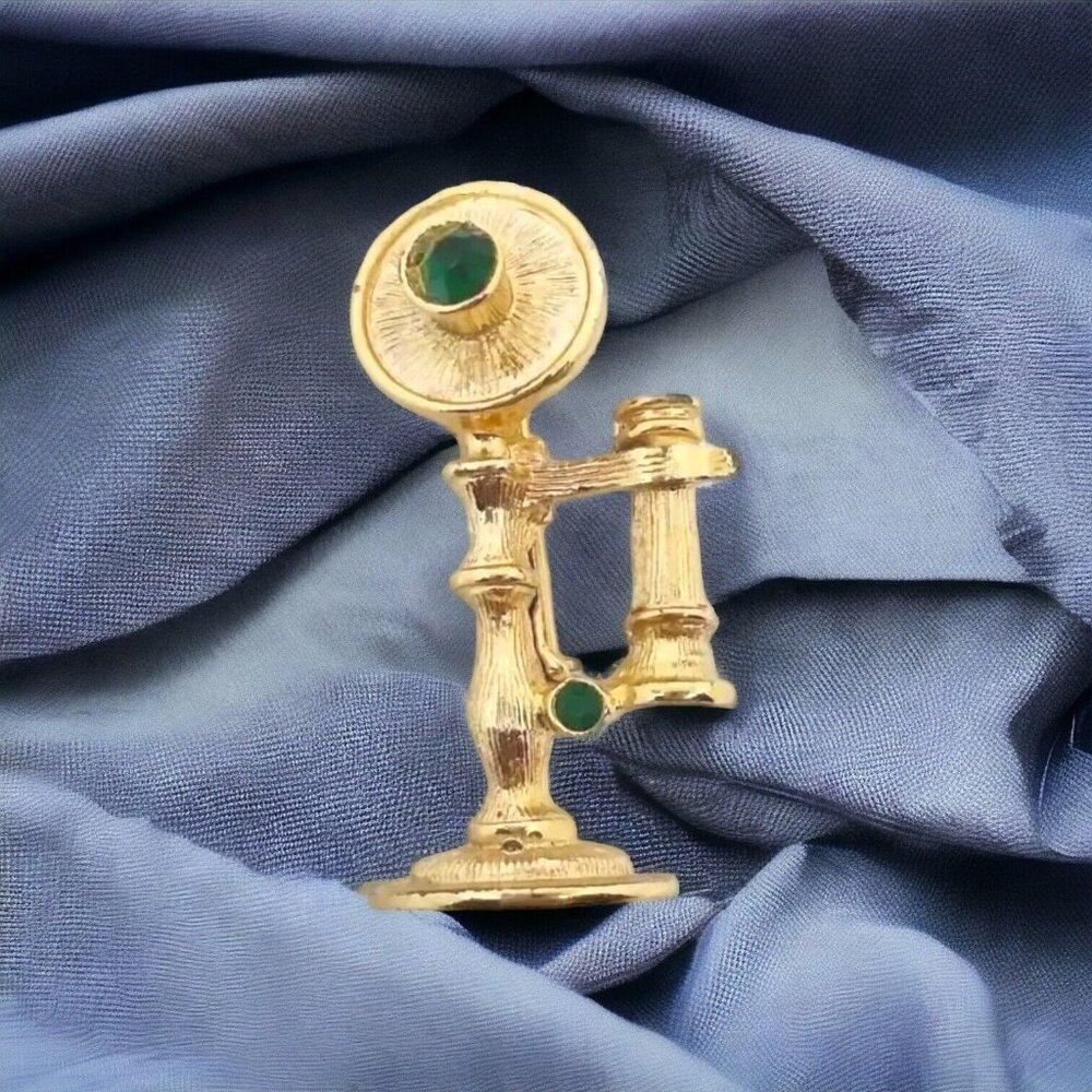 Vintage Gold-Toned Old Fashioned Rotary Telephone Brooch With Green Rhinestones